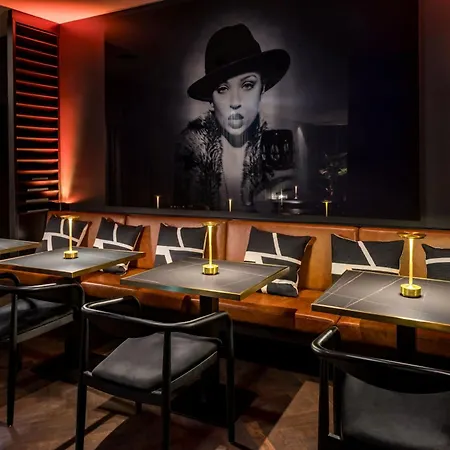 Hotel Hotel Amano Duesseldorf 3*