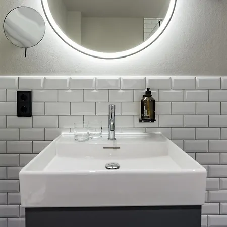 Hotel Amano Duesseldorf 3*