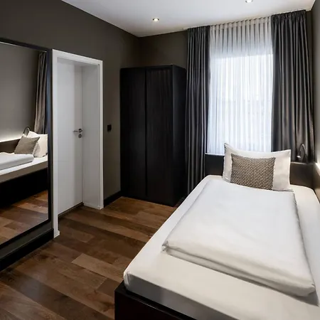Hotel Amano Duesseldorf Hotel 3*