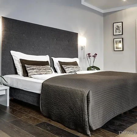 Hotel Amano Duesseldorf 3*