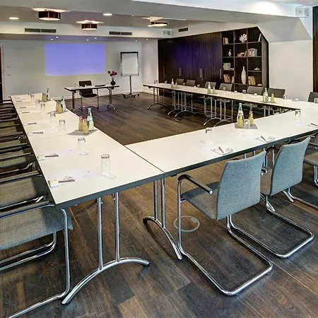 Hotel Amano Duesseldorf