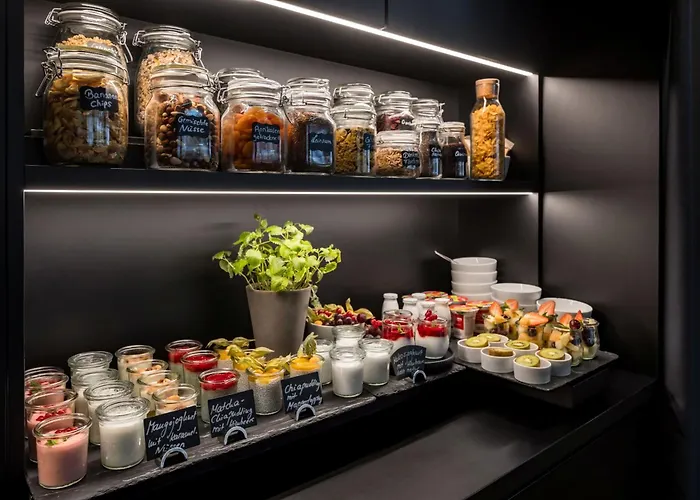 Otel Amano Düsseldorf